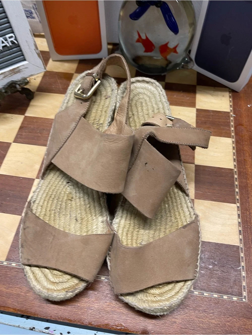 Wedge shoes